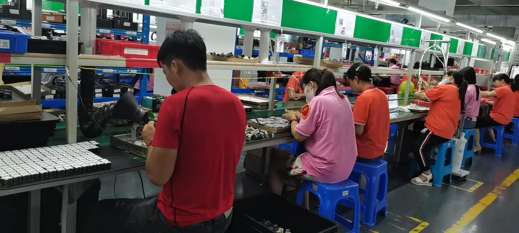 适配器,充电器加班赶货中,选择新斯宝产品,让您安全无忧#工厂